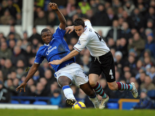 一直以其坚 一直以其坚